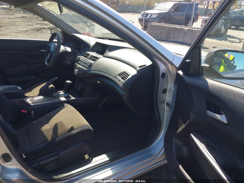2009 HONDA ACCORD VIN: 1HGCP26399A011061