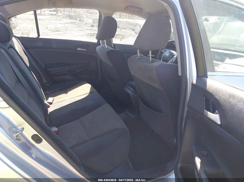 2009 HONDA ACCORD VIN: 1HGCP26399A011061
