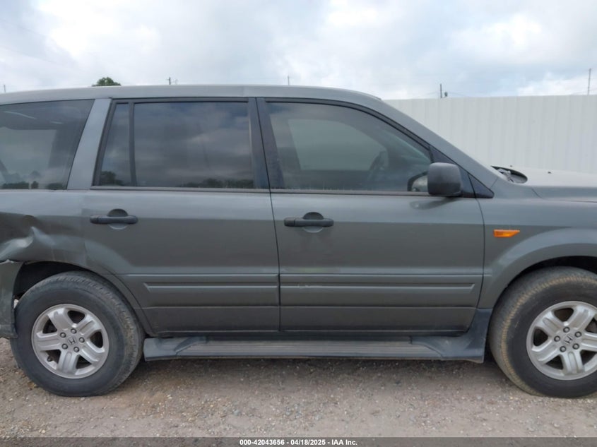 2007 Honda Pilot Lx VIN: 5FNYF28137B016831 Lot: 42043656