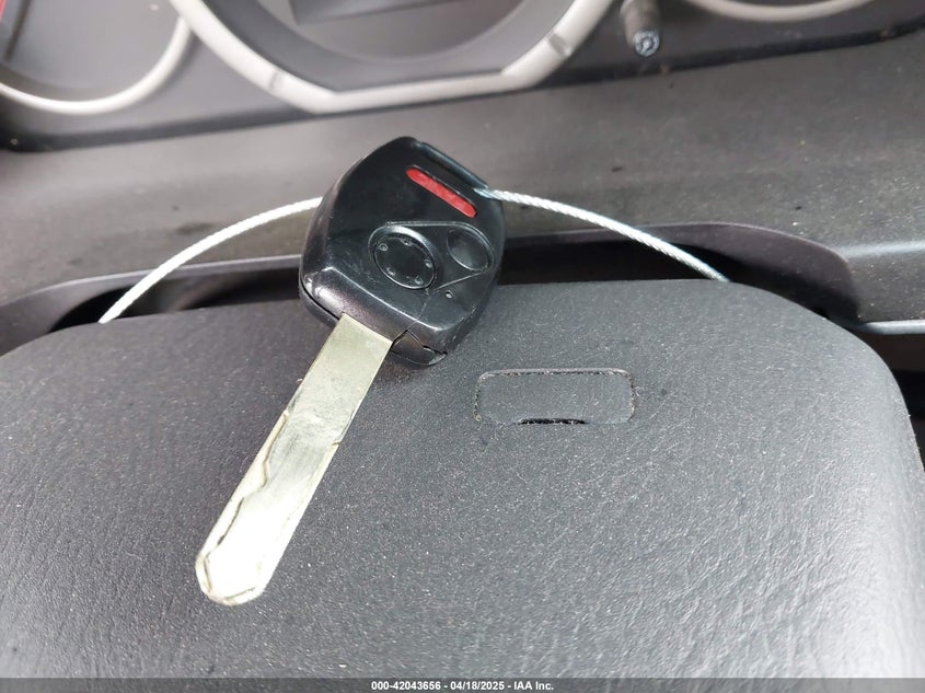 2007 Honda Pilot Lx VIN: 5FNYF28137B016831 Lot: 42043656