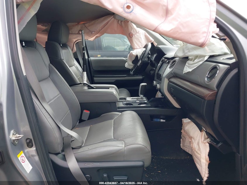 2019 TOYOTA TUNDRA LIMITED 5.7L V8 - 5TFBY5F13KX799779