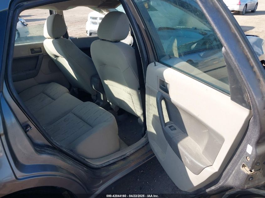 2010 Ford Focus Se VIN: 1FAHP3FN3AW116669 Lot: 42044160