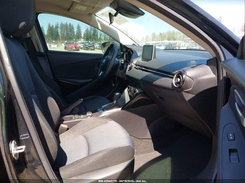 2017 TOYOTA YARIS IA VIN: 3MYDLBYV4HY151222