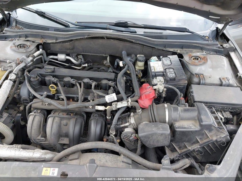2010 MERCURY MILAN VIN: 3MEHM0HA1AR607173