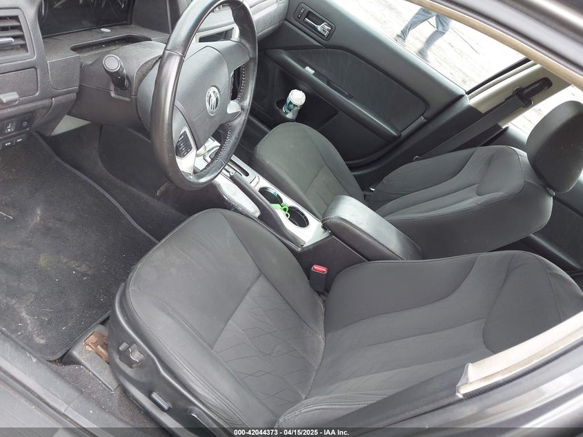 2010 MERCURY MILAN VIN: 3MEHM0HA1AR607173