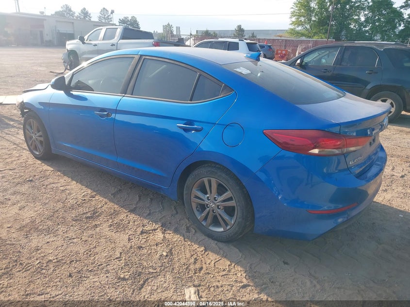 2017 HYUNDAI ELANTRA SE/VALUE/LIMITED - 5NPD84LF7HH014350