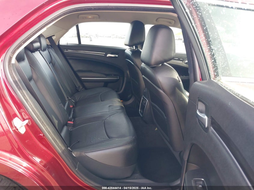 2016 CHRYSLER 300 VIN: 2C3CCAAGXGH198277