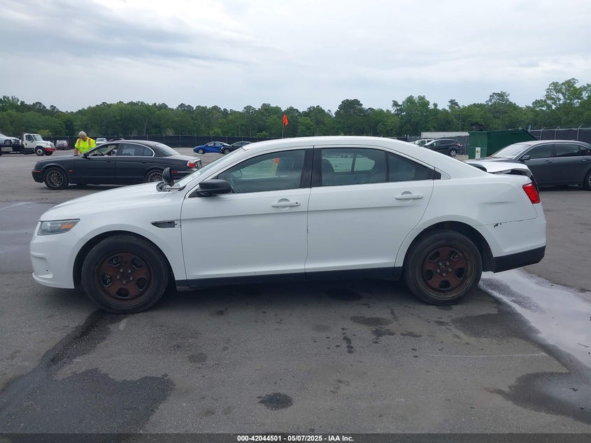 2016 Ford Police Interceptor VIN: 1FAHP2MKXGG109076 Lot: 42044501