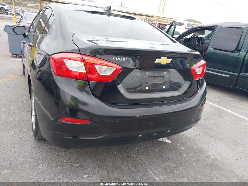 2016 CHEVROLET CRUZE VIN: 1G1BC5SM2G7287610