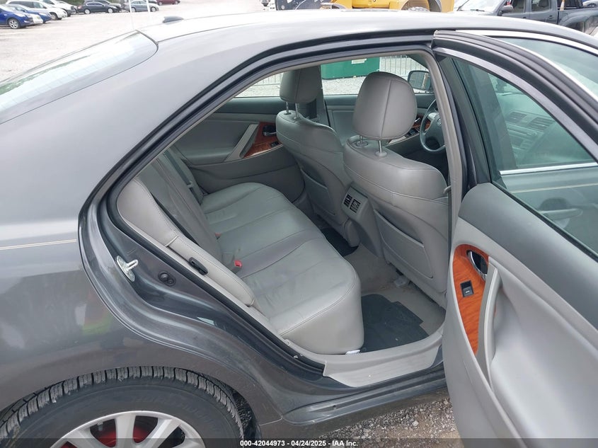 2011 TOYOTA CAMRY VIN: 4T4BF3EK0BR095062