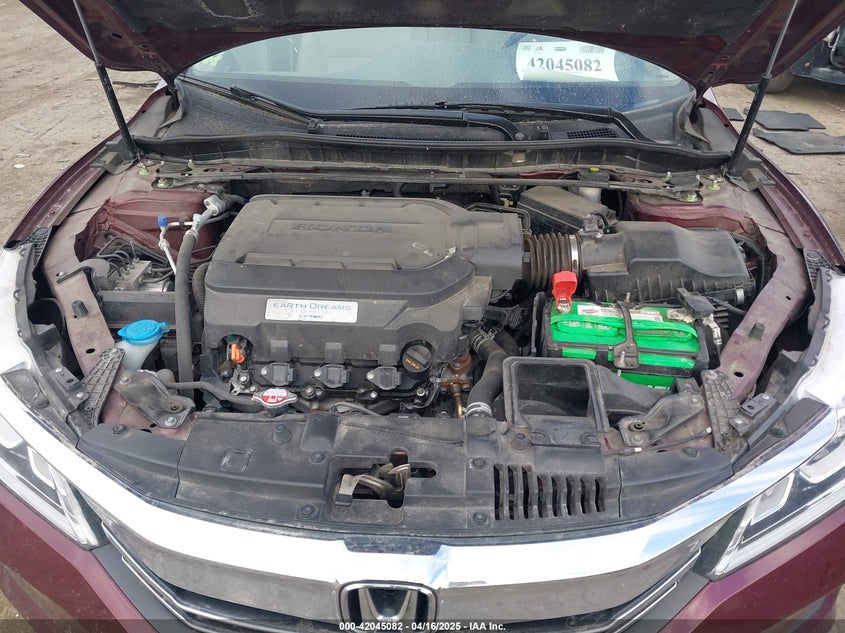 2017 HONDA ACCORD VIN: 1HGCR3F83HA032076