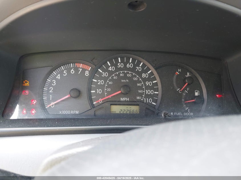 2008 TOYOTA COROLLA VIN: 2T1BR32E08C880000