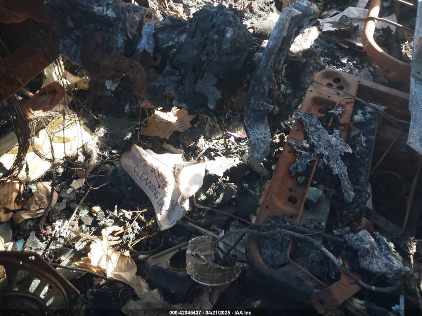 2022 Ford F-650 Gas VIN: 1FDNX6AN8NDF07450 Lot: 42045437