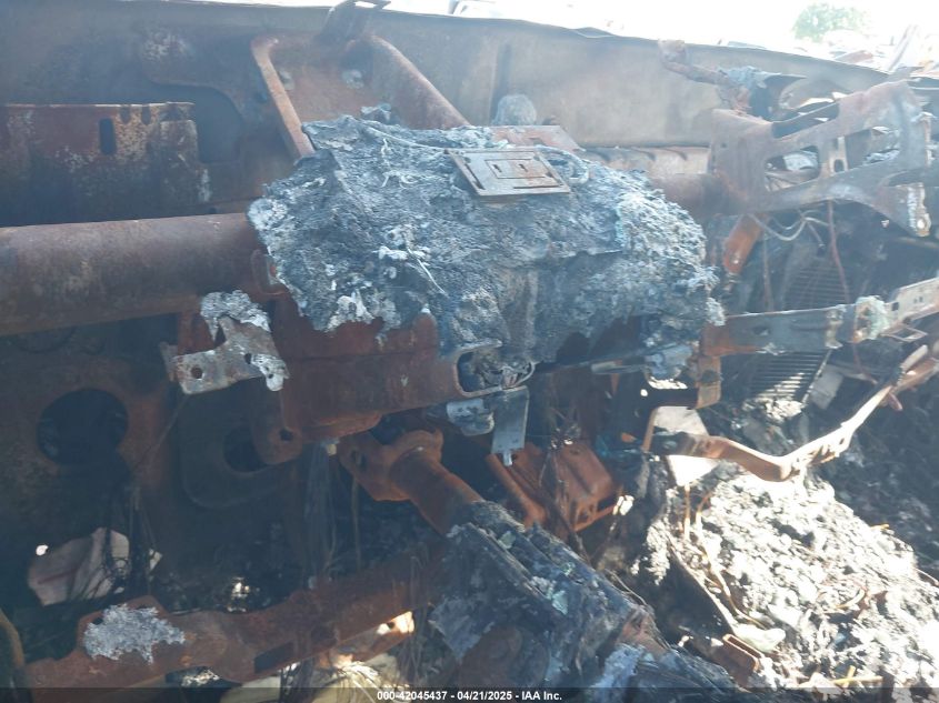 2022 Ford F-650 Gas VIN: 1FDNX6AN8NDF07450 Lot: 42045437