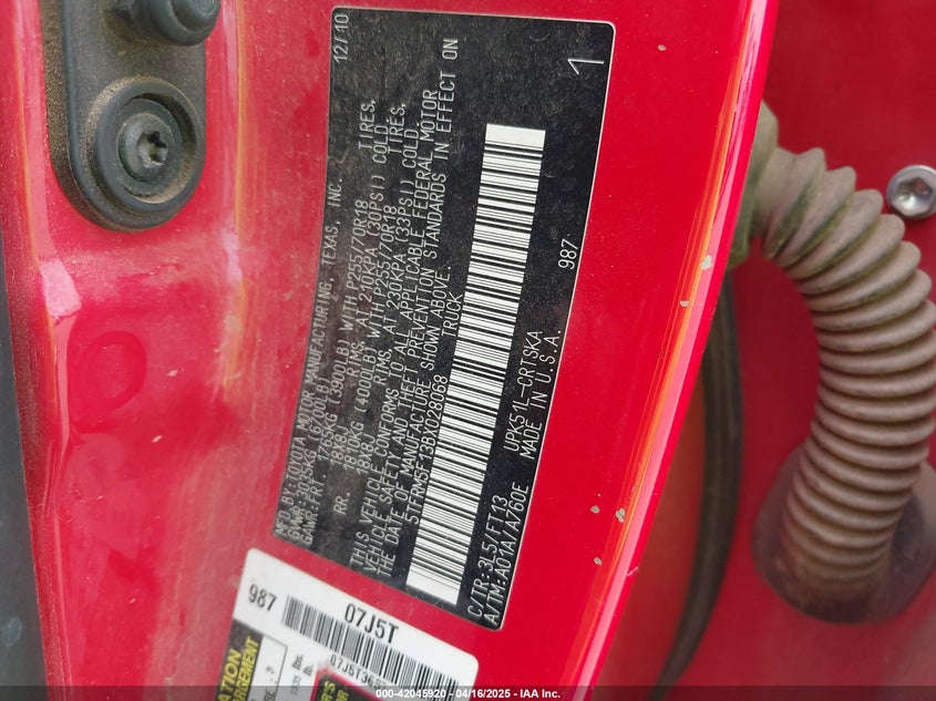2011 TOYOTA TUNDRA VIN: 5TFRM5F13BX028068
