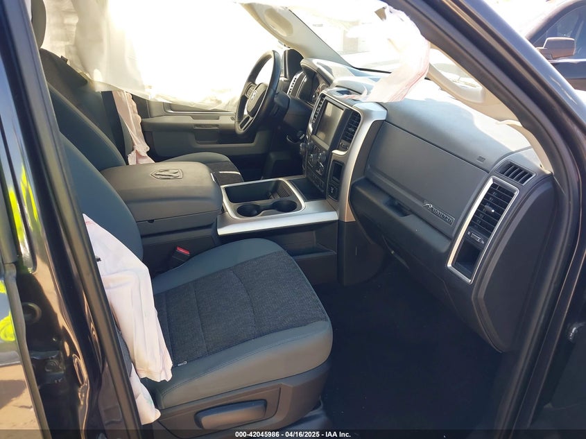 2017 RAM 1500 BIG HORN  4X4 5'7 BOX - 1C6RR7LGXHS611319