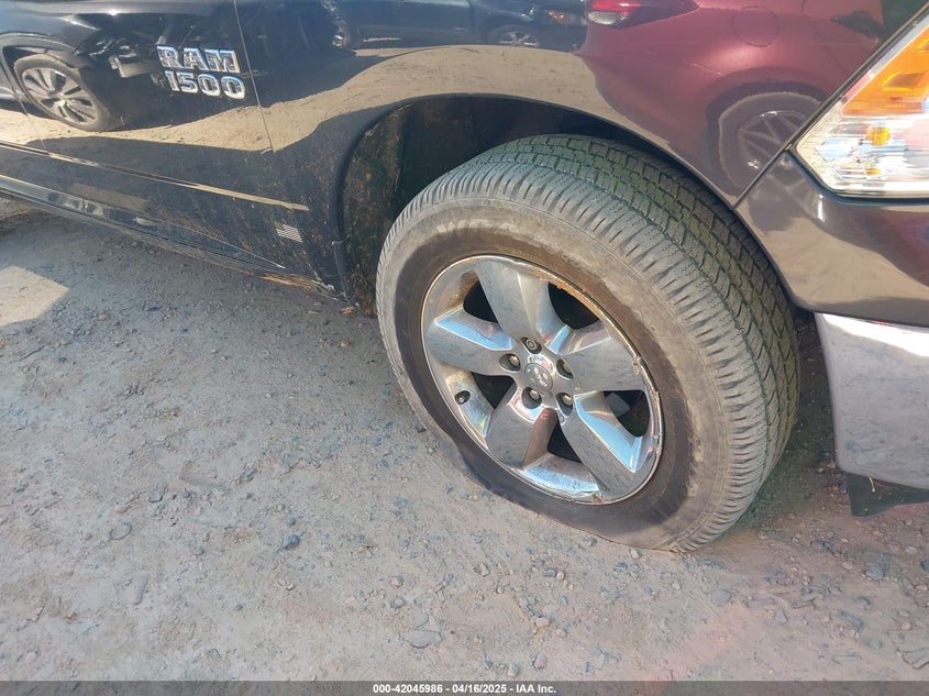 2017 RAM 1500 BIG HORN  4X4 5'7 BOX - 1C6RR7LGXHS611319