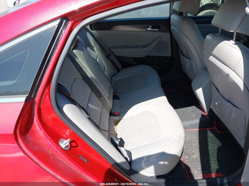 2017 HYUNDAI SONATA SPORT - 5NPE34AF5HH580061