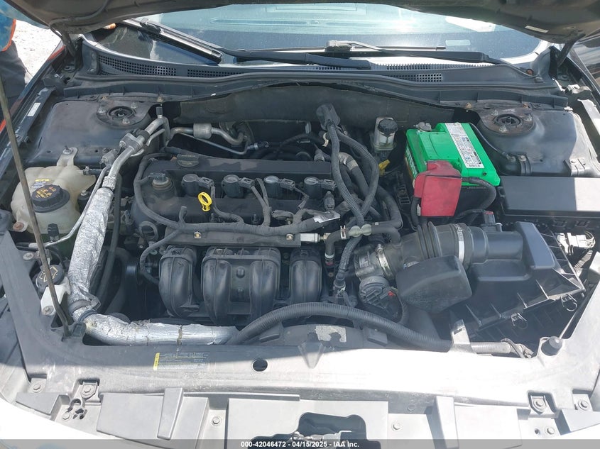 2011 FORD FUSION VIN: 3FAHP0HA7BR203021