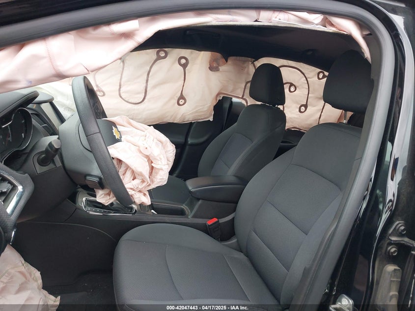 2018 CHEVROLET CRUZE VIN: 3G1BE6SM0JS650852
