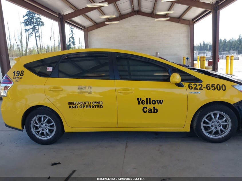 2016 TOYOTA PRIUS V VIN: JTDZN3EUXGJ055176