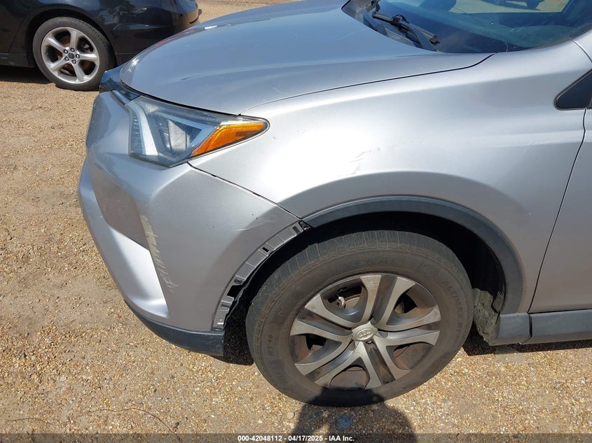 2018 TOYOTA RAV4 LE - 2T3ZFREV0JW407926