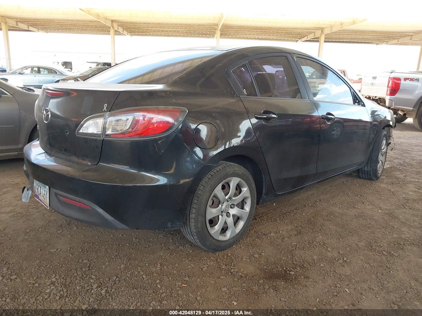 2011 MAZDA MAZDA3 VIN: JM1BL1UG9B1364895