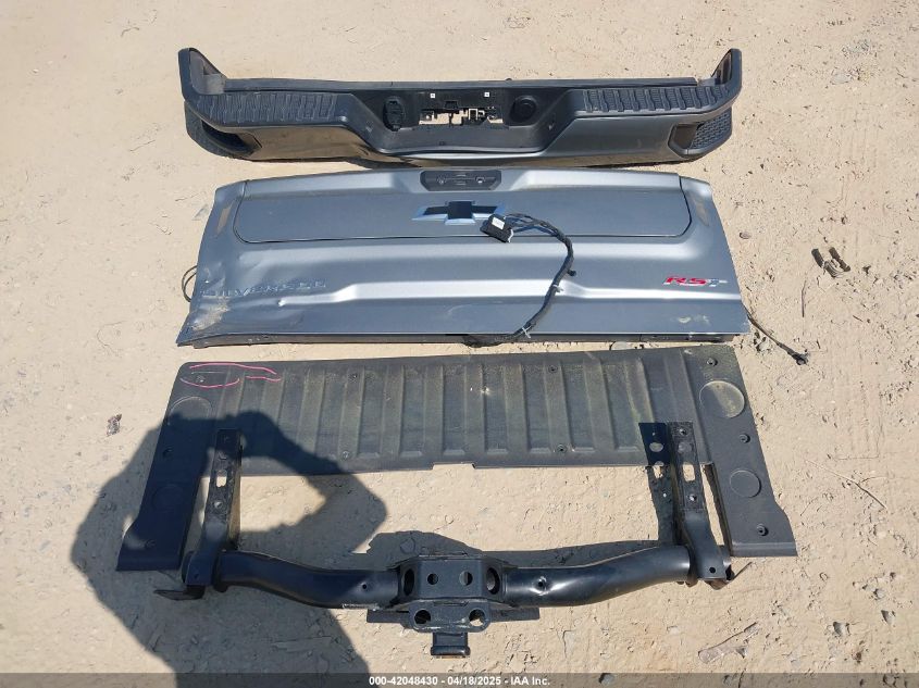 2024 Chevrolet Silverado 1500 - 3GCUDEE84RG193084