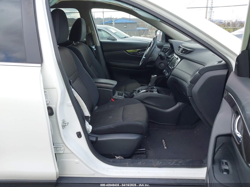 VIN 5N1AT2MV1KC809839 2019 NISSAN ROGUE SV