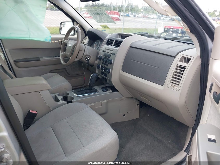 2011 FORD ESCAPE VIN: 1FMCU4K3XBKC60103