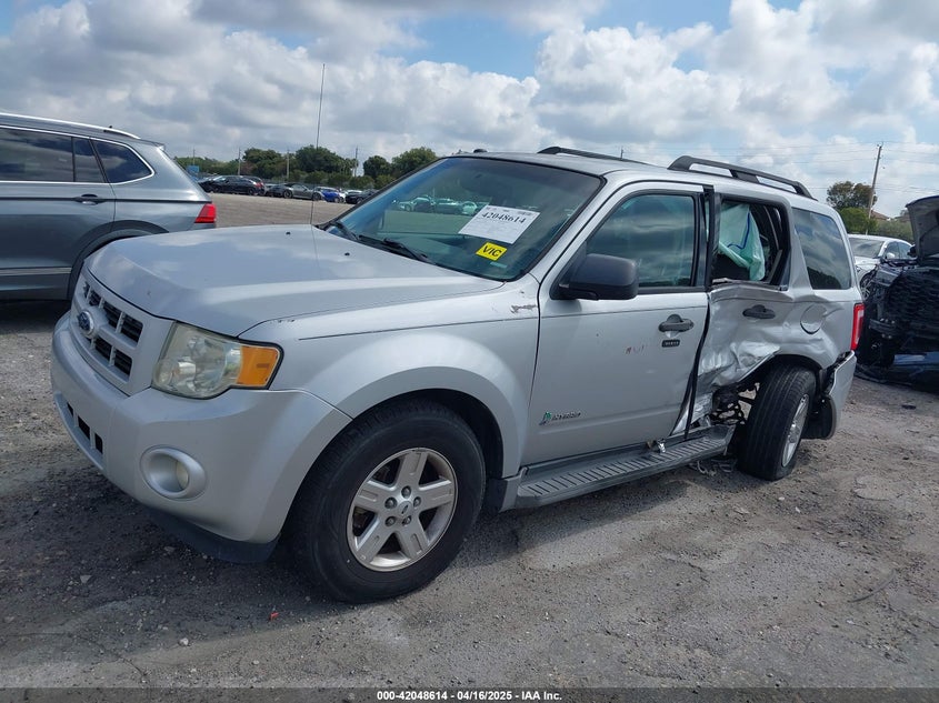 2011 FORD ESCAPE VIN: 1FMCU4K3XBKC60103