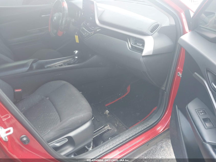 2020 TOYOTA C-HR VIN: NMTKHMBX0LR112669