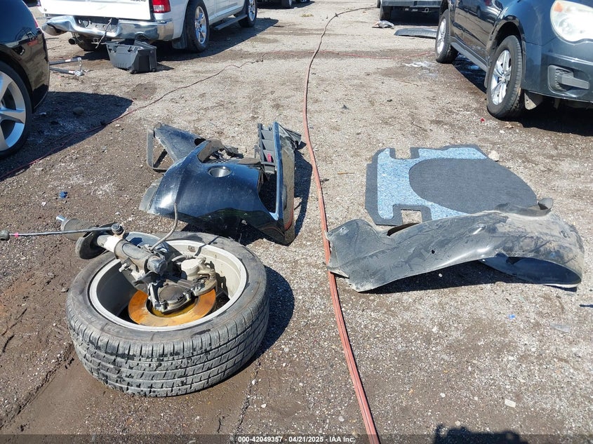 2015 CHEVROLET CAMARO VIN: 2G1FF1E34F9168703