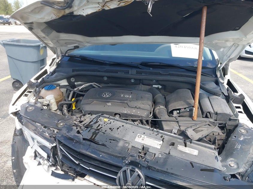 2014 VOLKSWAGEN JETTA 1.8T SE - 3VWD17AJ0EM377587