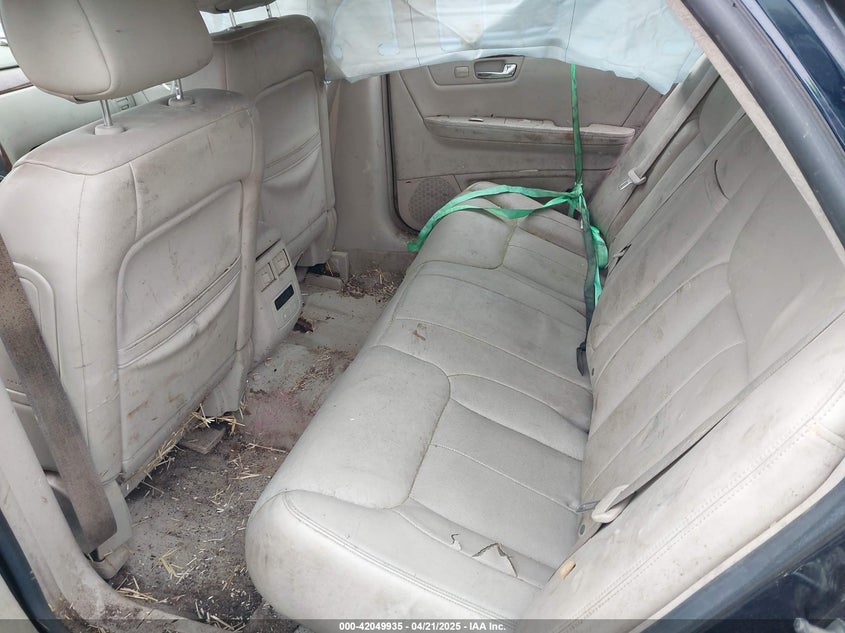 2006 CADILLAC DTS VIN: 1G6KD57Y56U221359