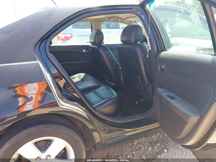 2007 FORD FUSION VIN: 3FAHP07157R142485