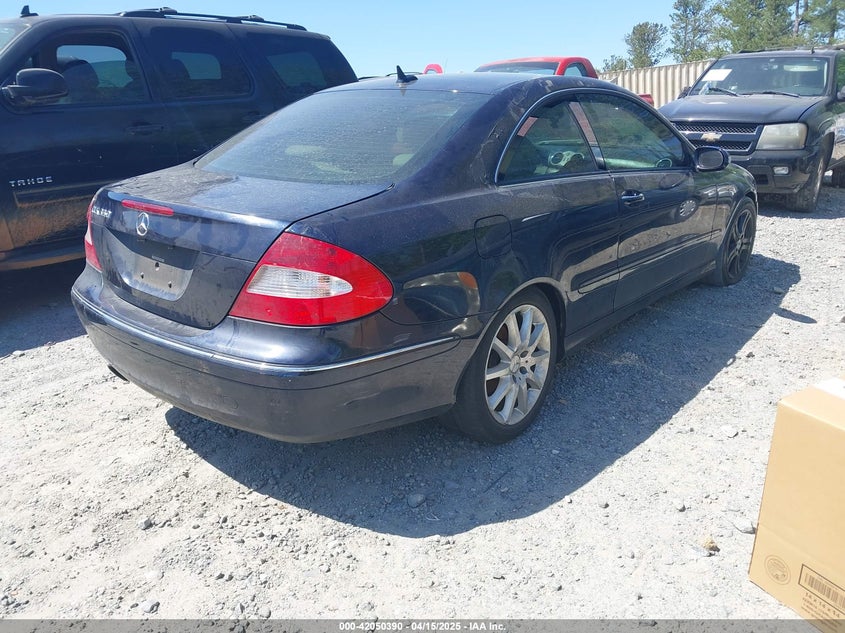 2007 MERCEDES-BENZ CLK 350 VIN: WDBTJ56H17F215591