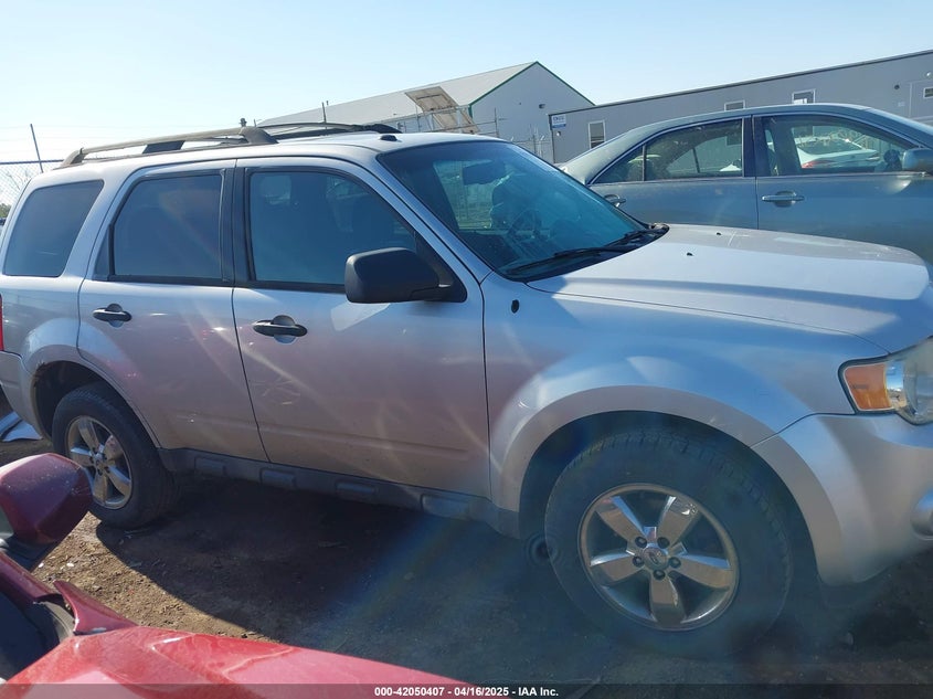 2010 FORD ESCAPE VIN: 1FMCU0DGXAKC82822