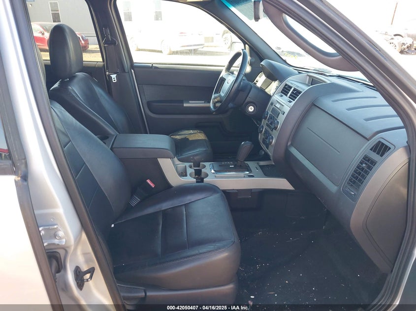 2010 FORD ESCAPE VIN: 1FMCU0DGXAKC82822