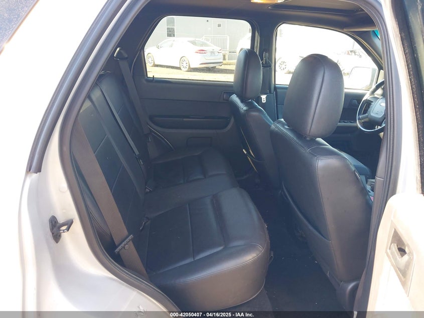 2010 FORD ESCAPE VIN: 1FMCU0DGXAKC82822