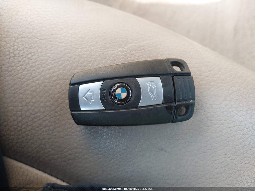 2010 BMW 328I VIN: WBAWL1C5XAPX27859