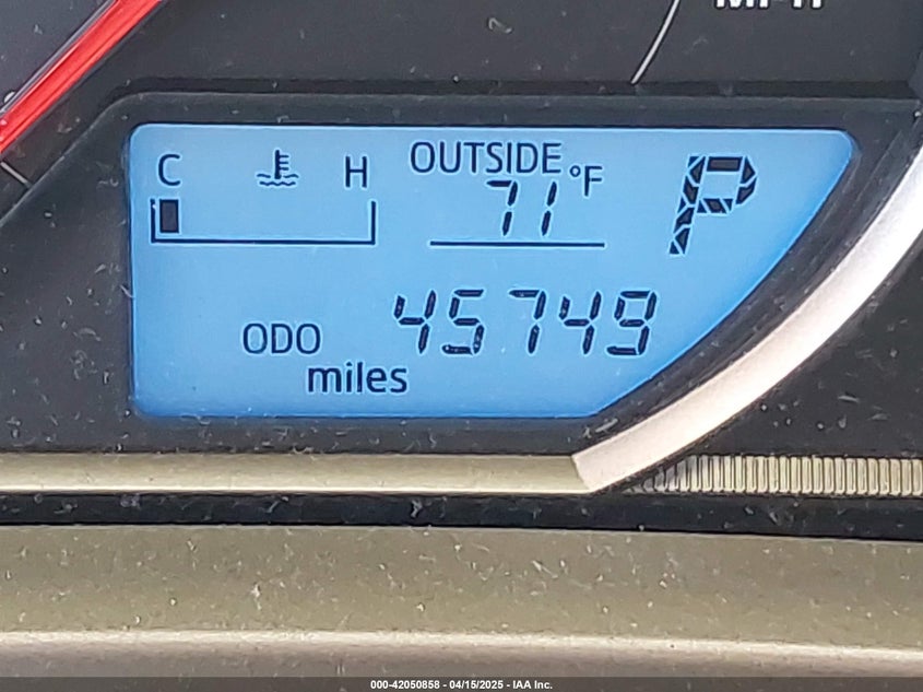 2015 TOYOTA RAV4 LE - JTMBFREV7FJ034732