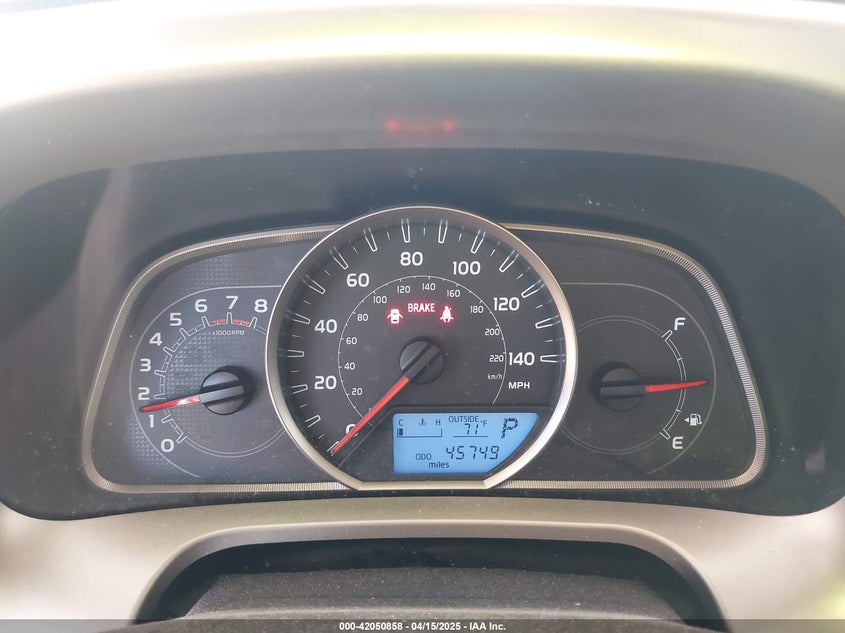 2015 TOYOTA RAV4 LE - JTMBFREV7FJ034732