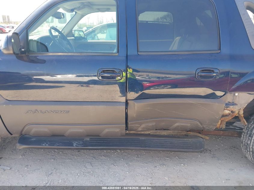 2004 Chevrolet Avalanche 1500 VIN: 3GNEK12T84G225711 Lot: 42051081