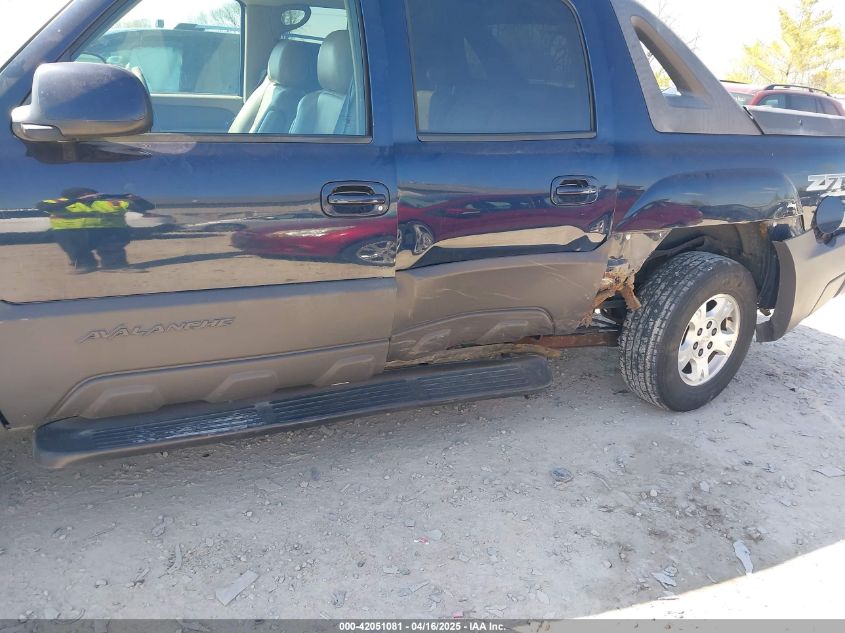 2004 Chevrolet Avalanche 1500 VIN: 3GNEK12T84G225711 Lot: 42051081