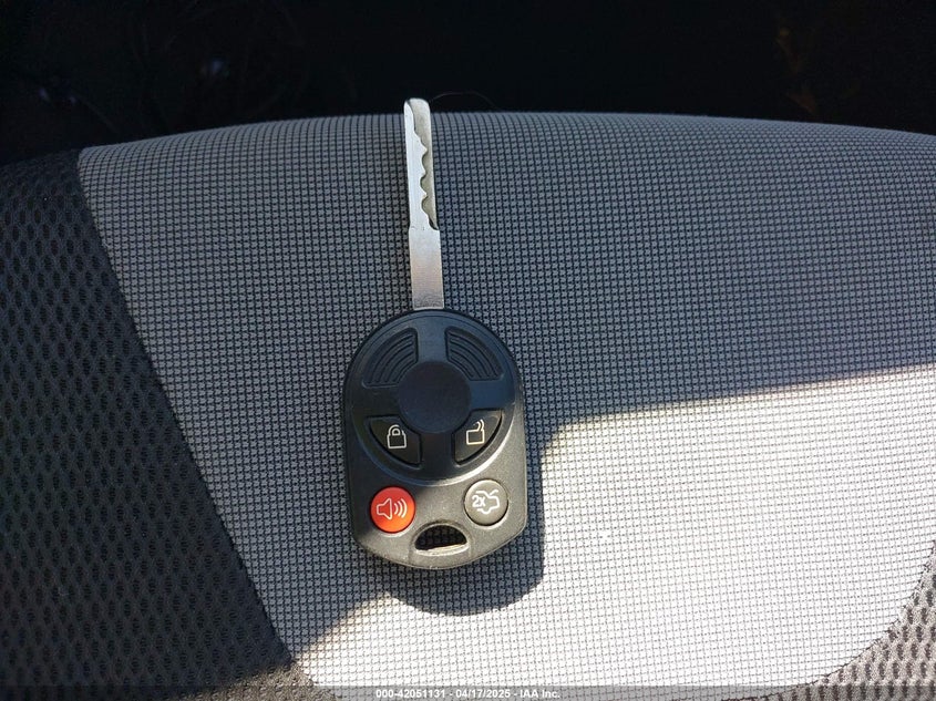 2014 FORD FOCUS VIN: 1FADP3F21EL276965