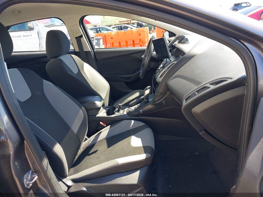 2014 FORD FOCUS VIN: 1FADP3F21EL276965