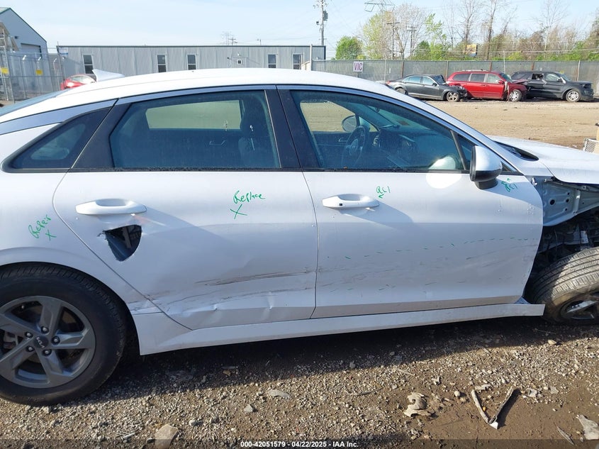 2023 KIA K5 LXS - 5XXG14J25PG209181