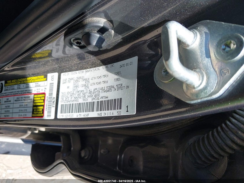 2021 TOYOTA TACOMA SR5 V6 - 5TFDZ5BN6MX059581