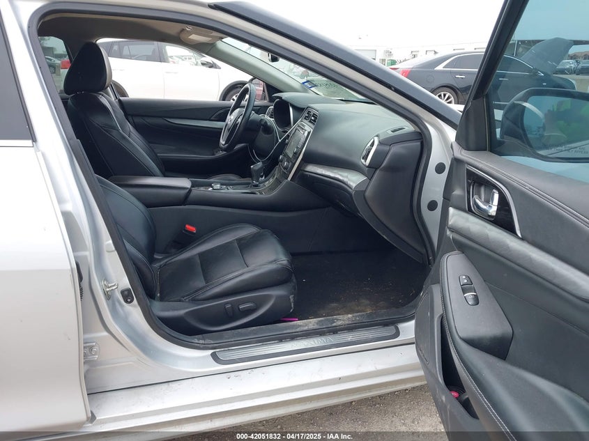 2017 NISSAN MAXIMA VIN: 1N4AA6AP6HC412083